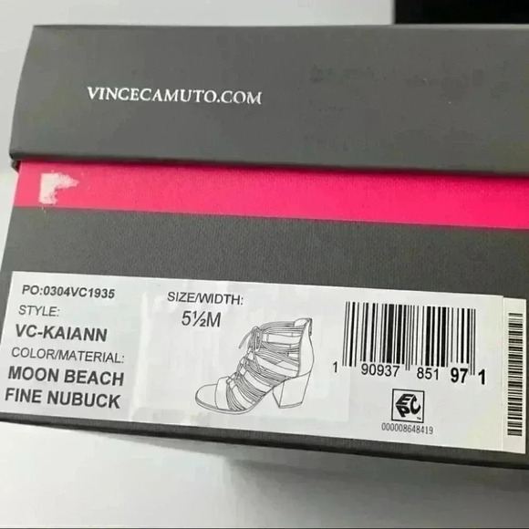 Vince Camuto Kaiann booties 5.5 moon beach Suede - Picture 8 of 8